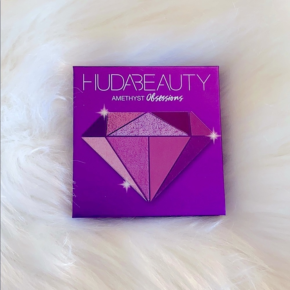 Huda Beauty- Eyeshadow Palette